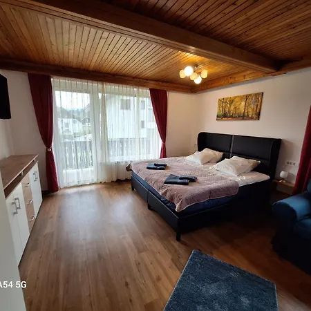 Petek * Bled