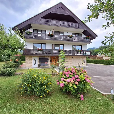 Apartament Petek Bled